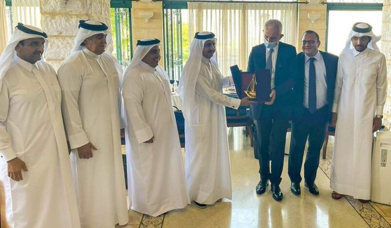 QC Chairman Sheikh Khalifa bin Jassim Al-Thani Meets French Businessmen Delegation